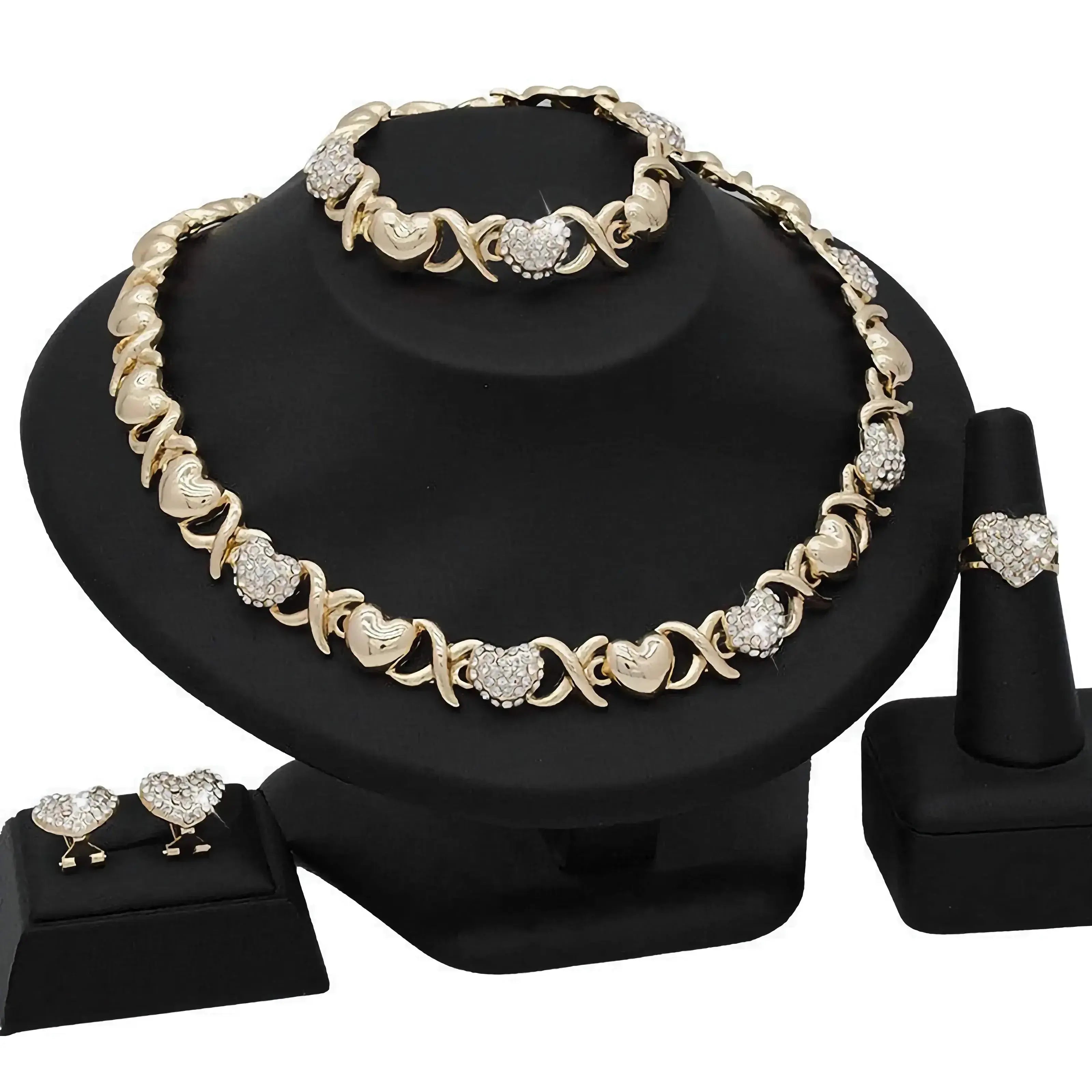 18K Gold Heart-Shaped Jewelry Suit - Plush Fashion Hub
