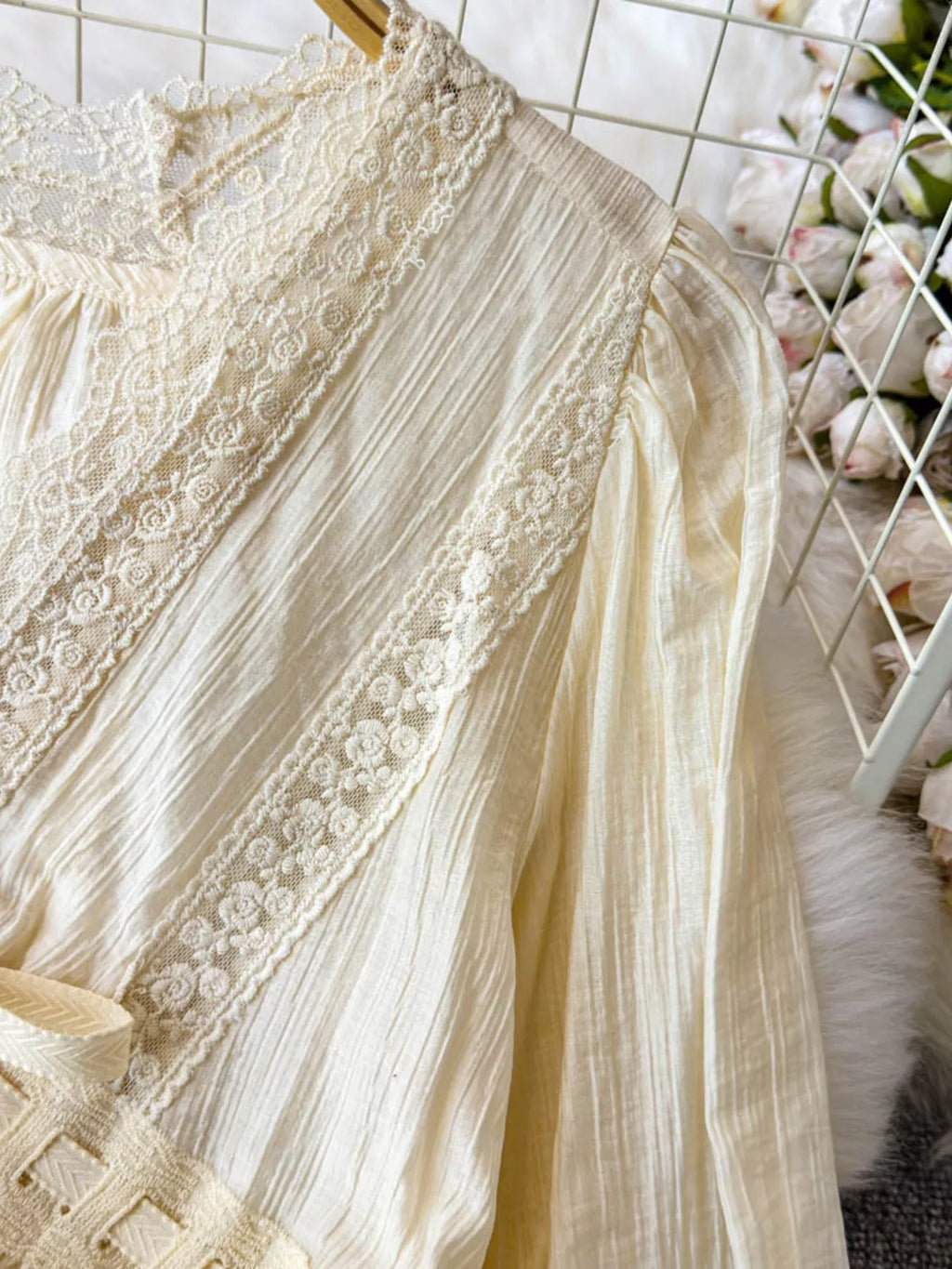 325e747563c94574979ee40ca9b6e4e8-Max-Origin