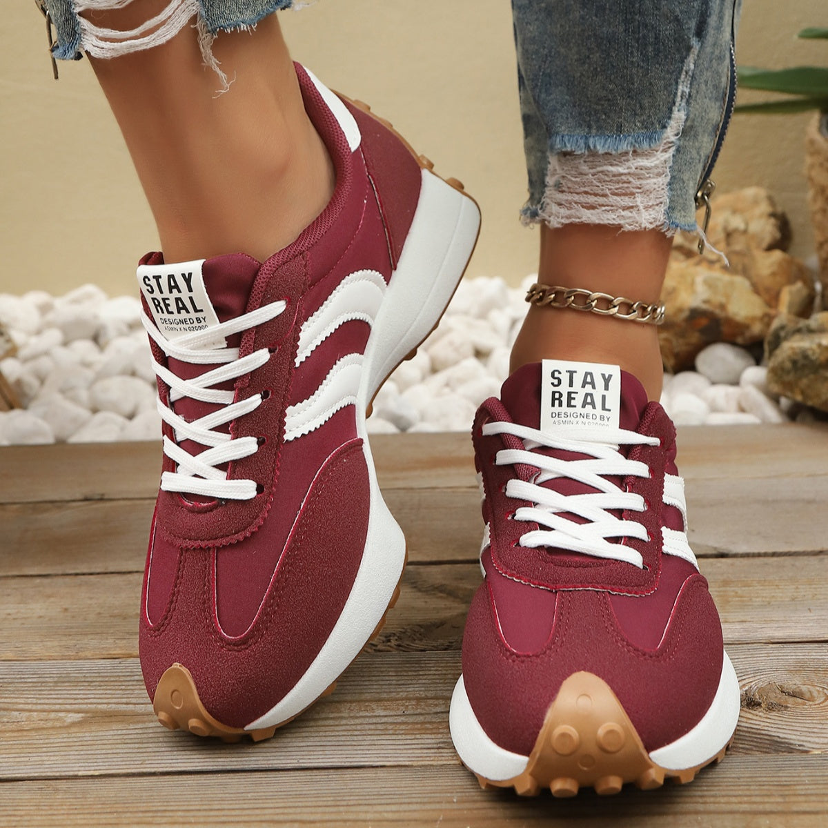 5e230ba9-b523-4934-9743-af7f9fe1d87e-Max