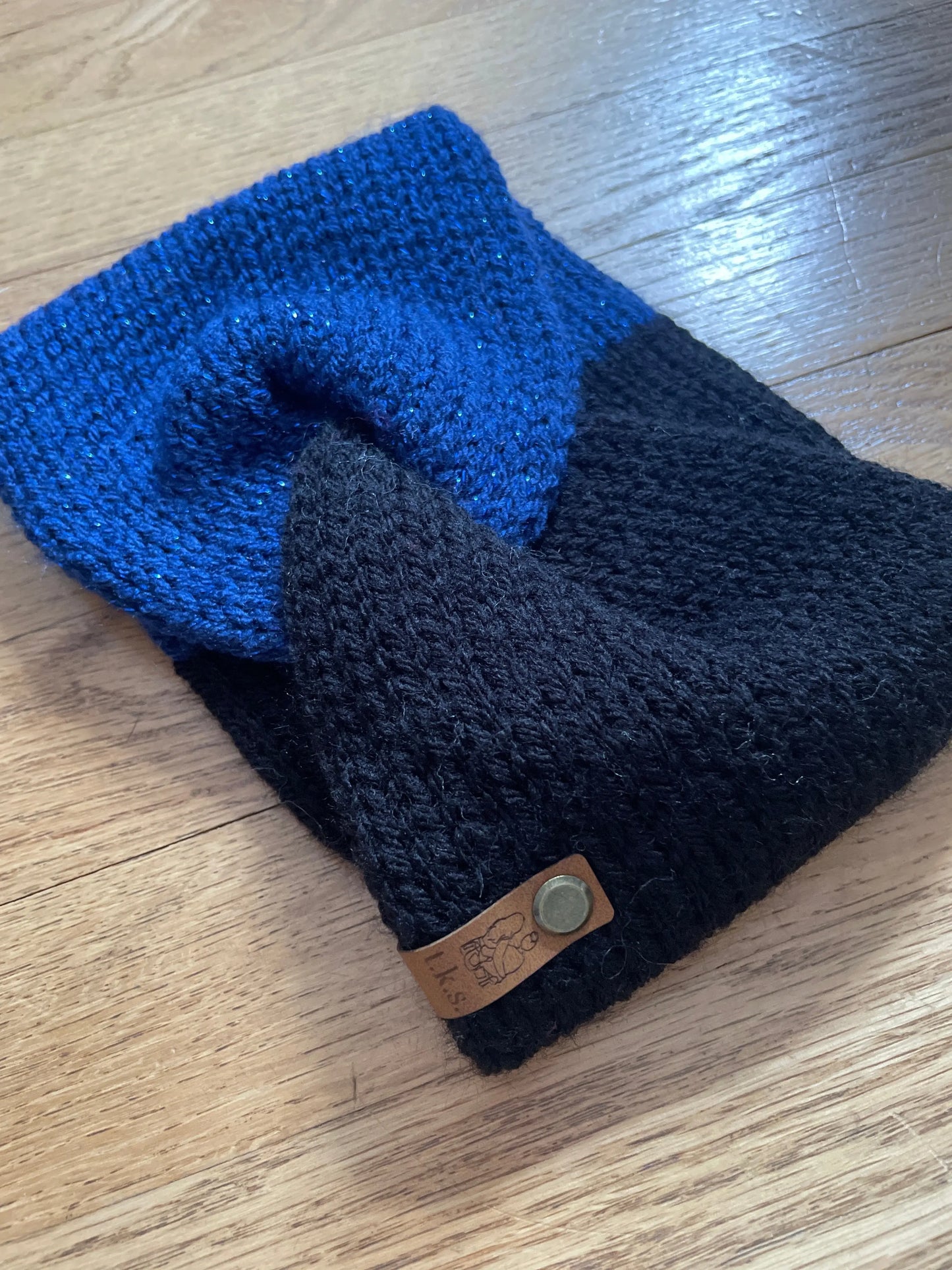 Black & Blue Headband Tight Knit Sisters