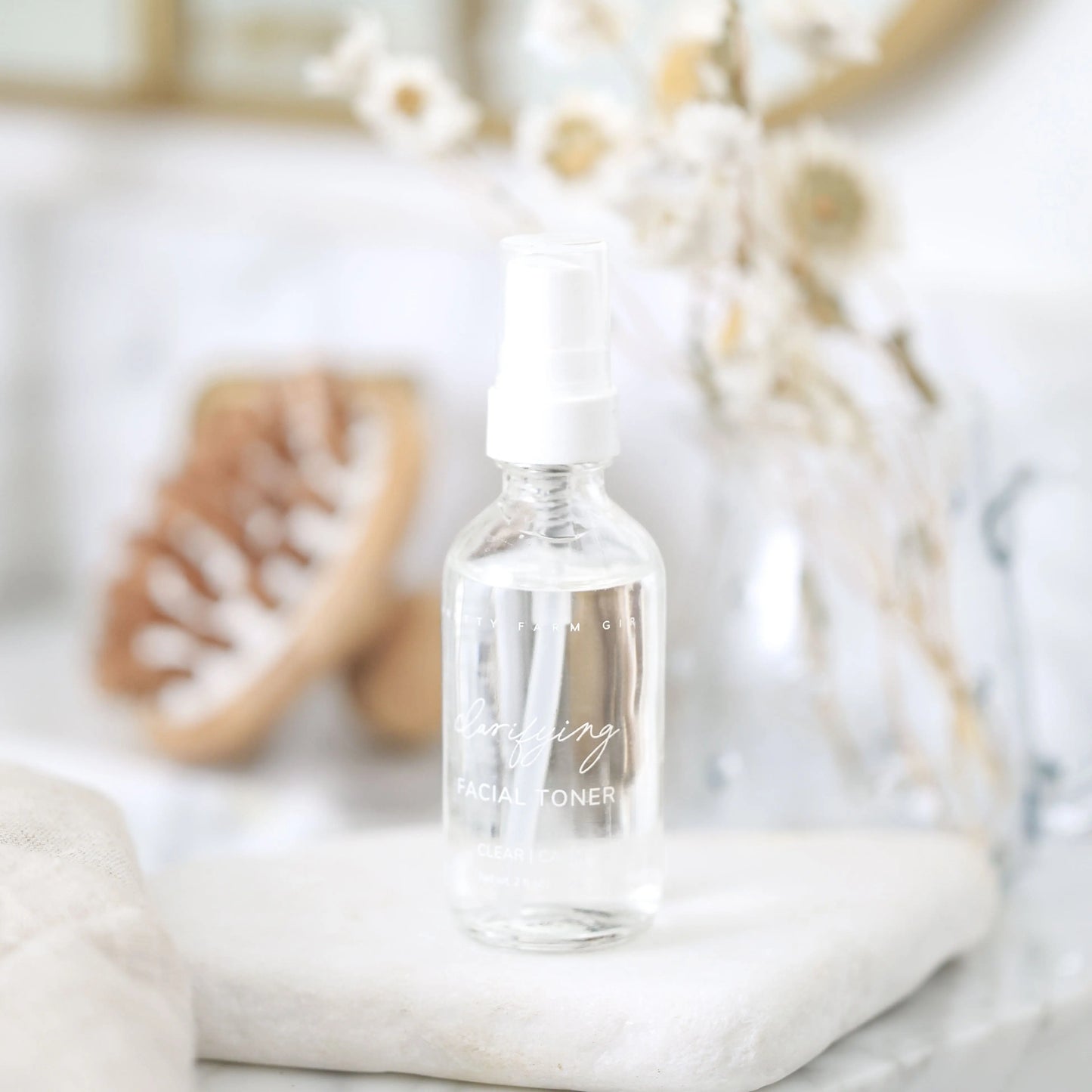 Clarifying Hypochlorous Acid Toner Pretty farm girl