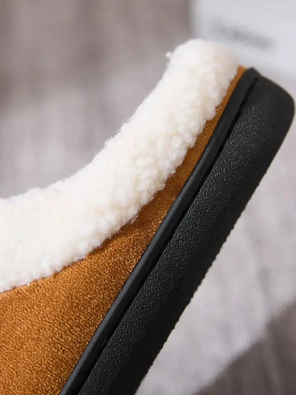 Contrast Round Toe Flat Slippers - Plush Fashion Hub
