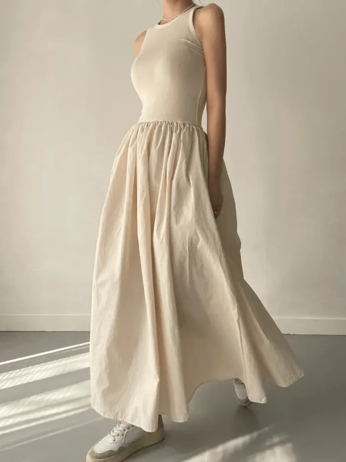 Elegant Round Neck Waist Slim Pleated Long Dress PAINEVIDA