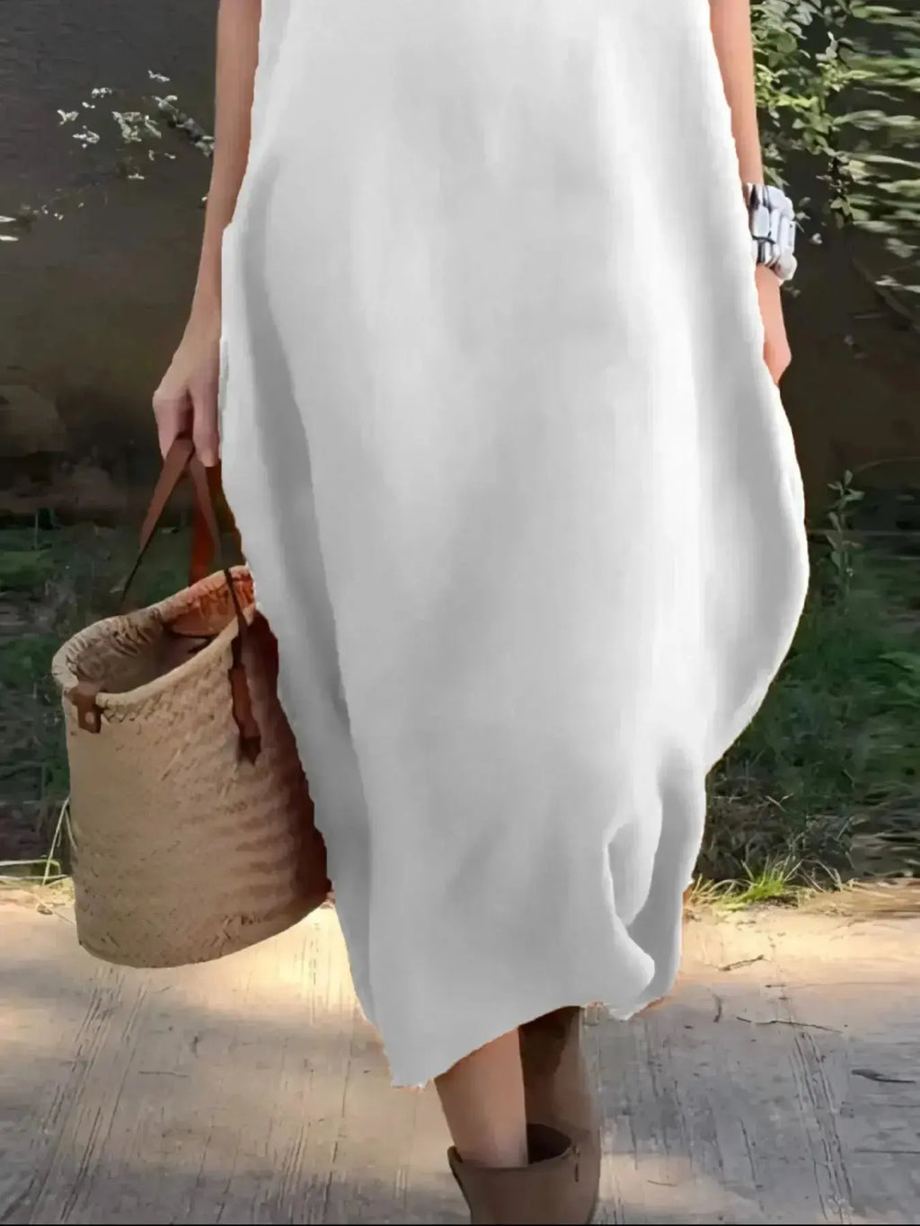 Full Size Casual Loose Fit Round Neck Midi Dress Plus Size - Plush Fashion Hub