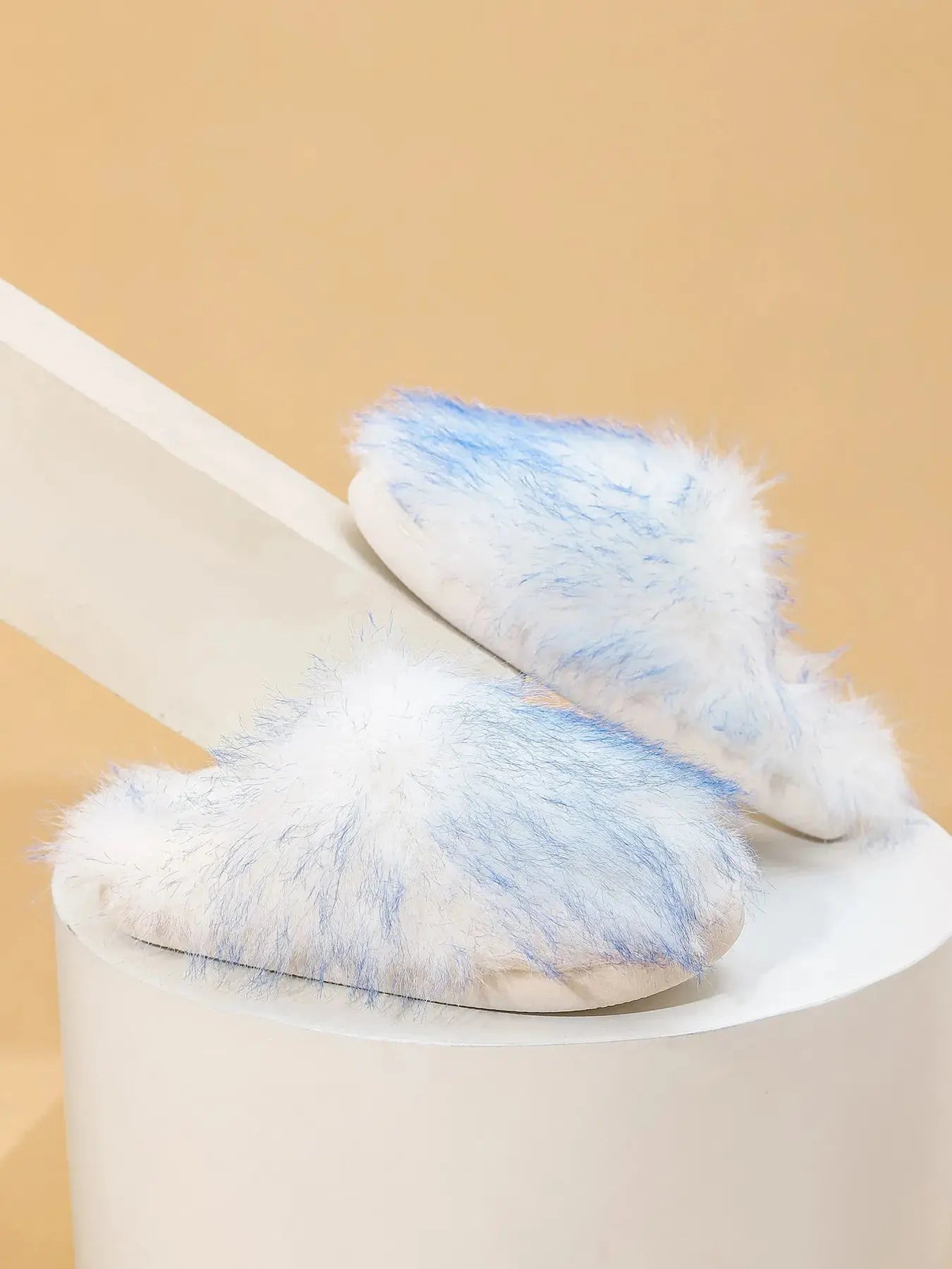 Fuzzy Round Toe Slippers - Plush Fashion Hub
