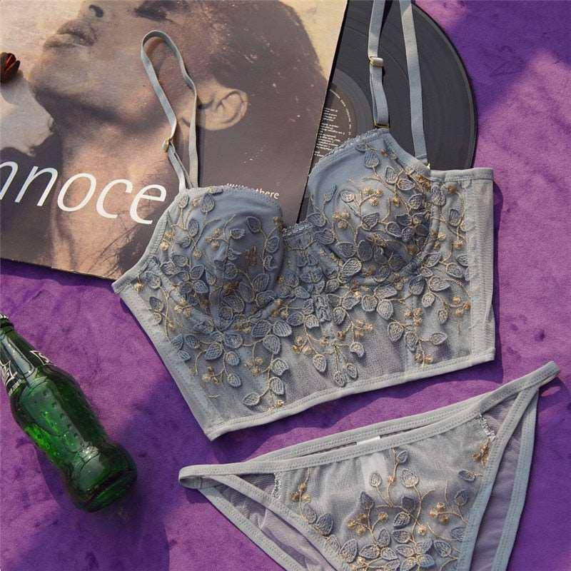 OPTIMIZE_BACKUP_PRODUCT_Women's Lace Push-Up Bra Set with Delicate Floral Design - Plush Fashions Plush Fashions Shop