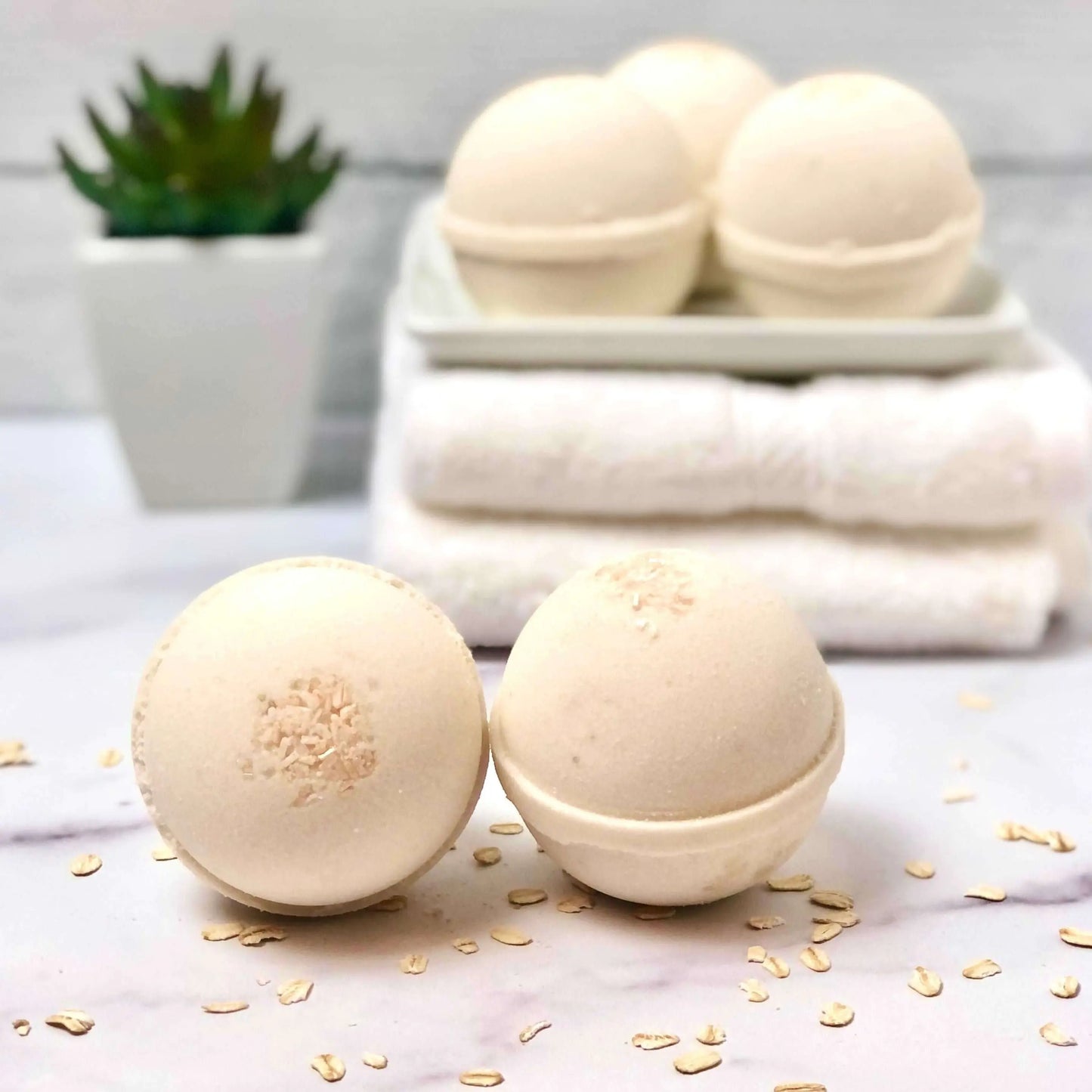 Oatmeal Milk & Honey Foaming Bath Bombs OyeraCharisma