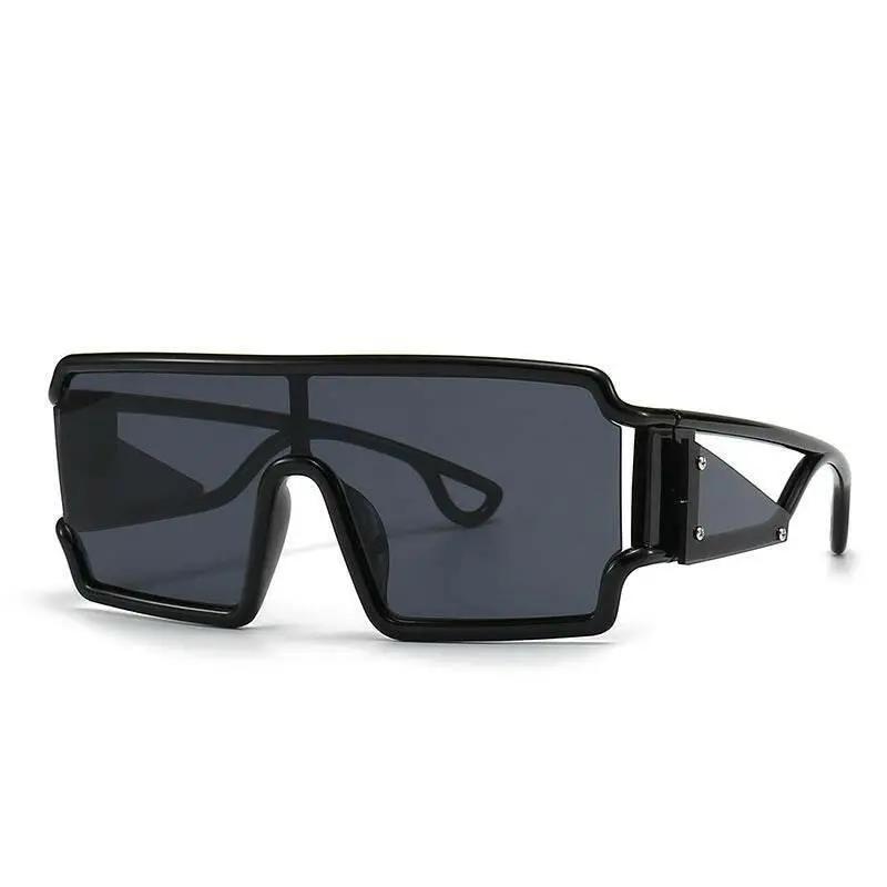 Square Fashion Large Rim Vintage Sunglasses.