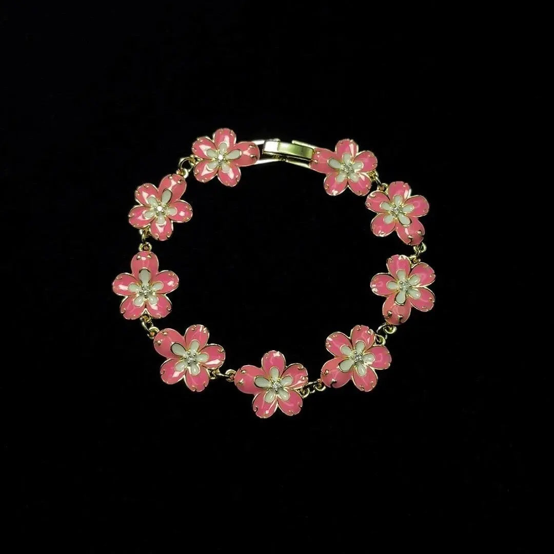 Vintage Small Peach Blossom Bracelet Plush Fashion Hub