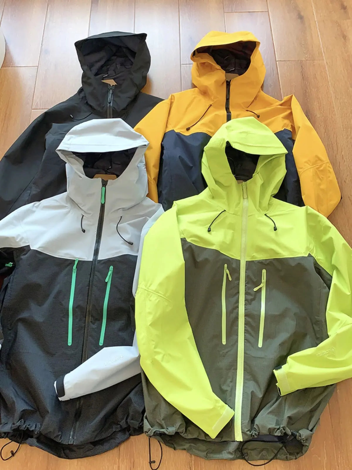 Waterproof Full Pressure Glue Hooded Jacket Social Buzz eSIMs