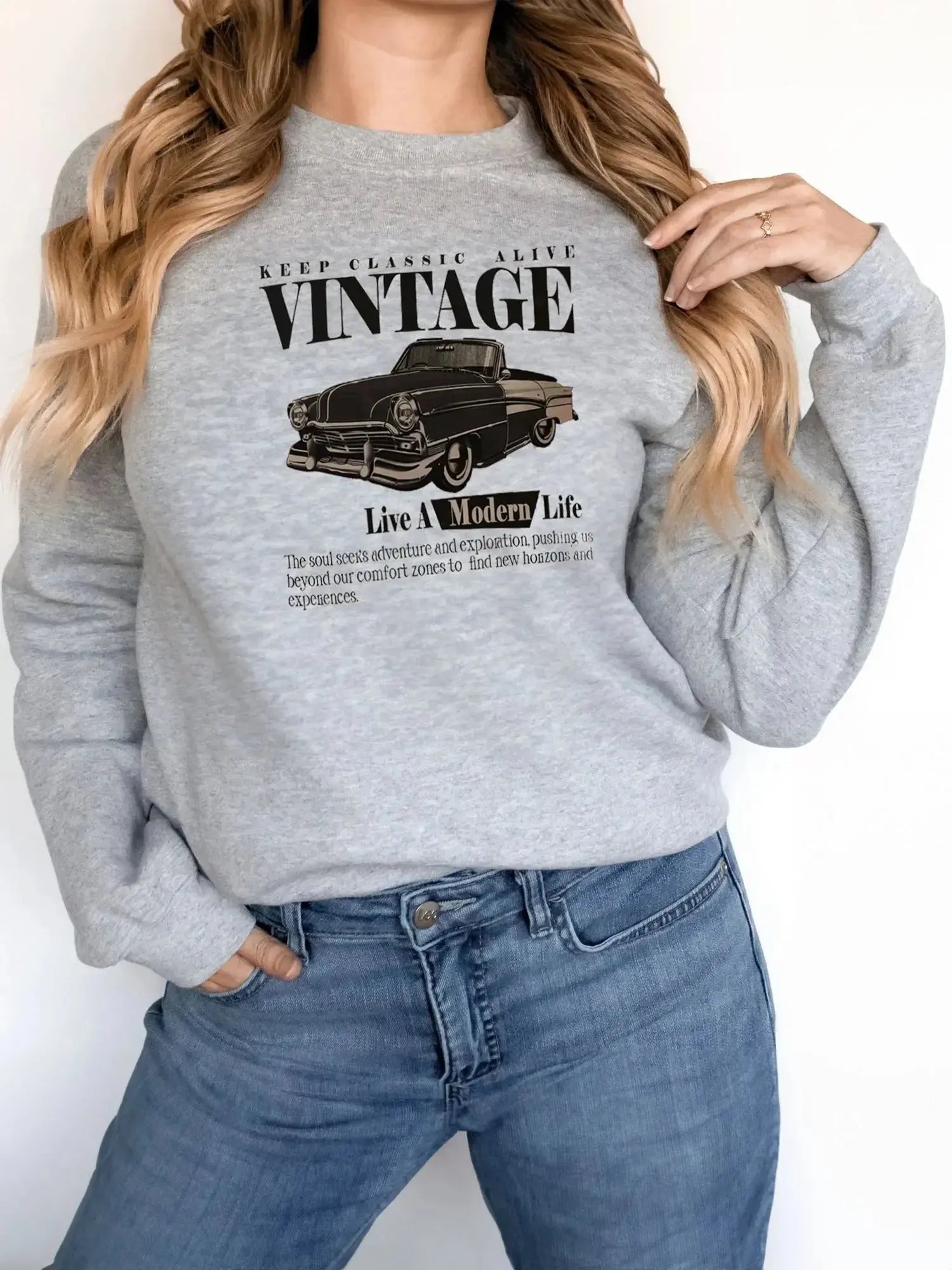 Women's Fashionable Solid Color Printed Long Sleeved Sweatshirt - Plush Fashion Hub