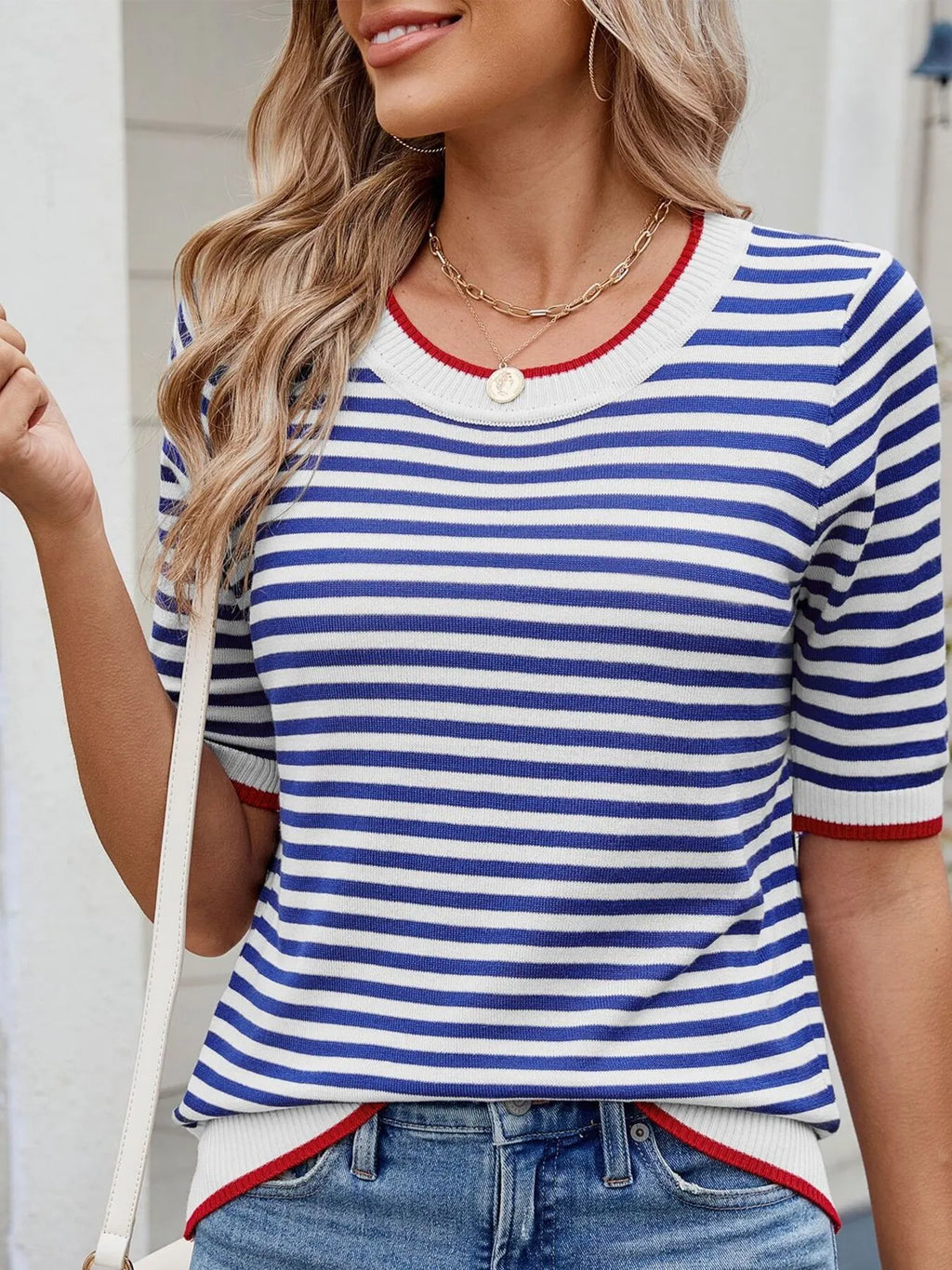 Striped casual T-shirt with contrast trim from Trendsi, showing a relaxed fit and stylish design in natural fabric.