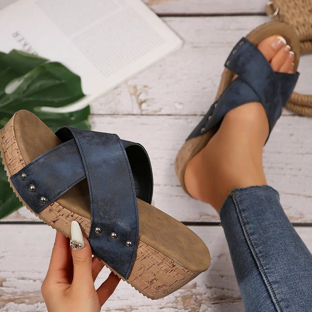 Women's crisscross open-toe wedge sandals in faux leather, featuring a comfortable summer design from Trendsi.