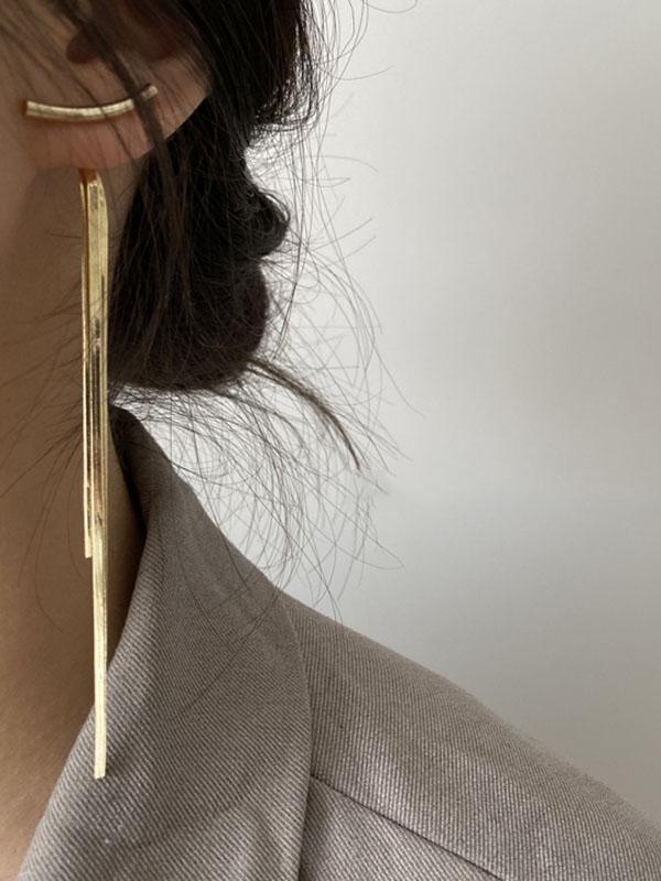 Original Solid Tasseled Shiny Eardrop Plush Fashion Hub