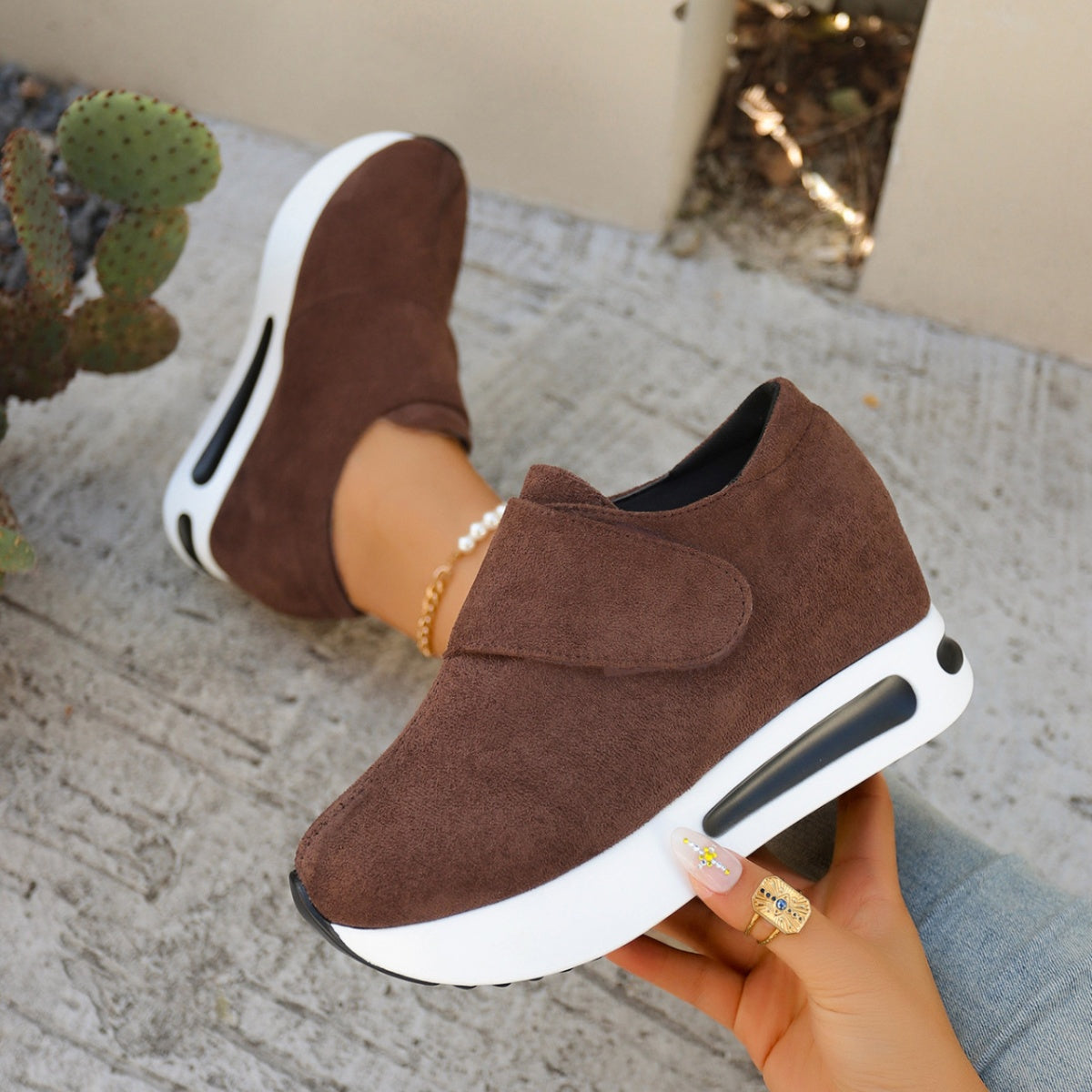 e12515ce-ff1e-4929-96d0-9b63680393df-Max