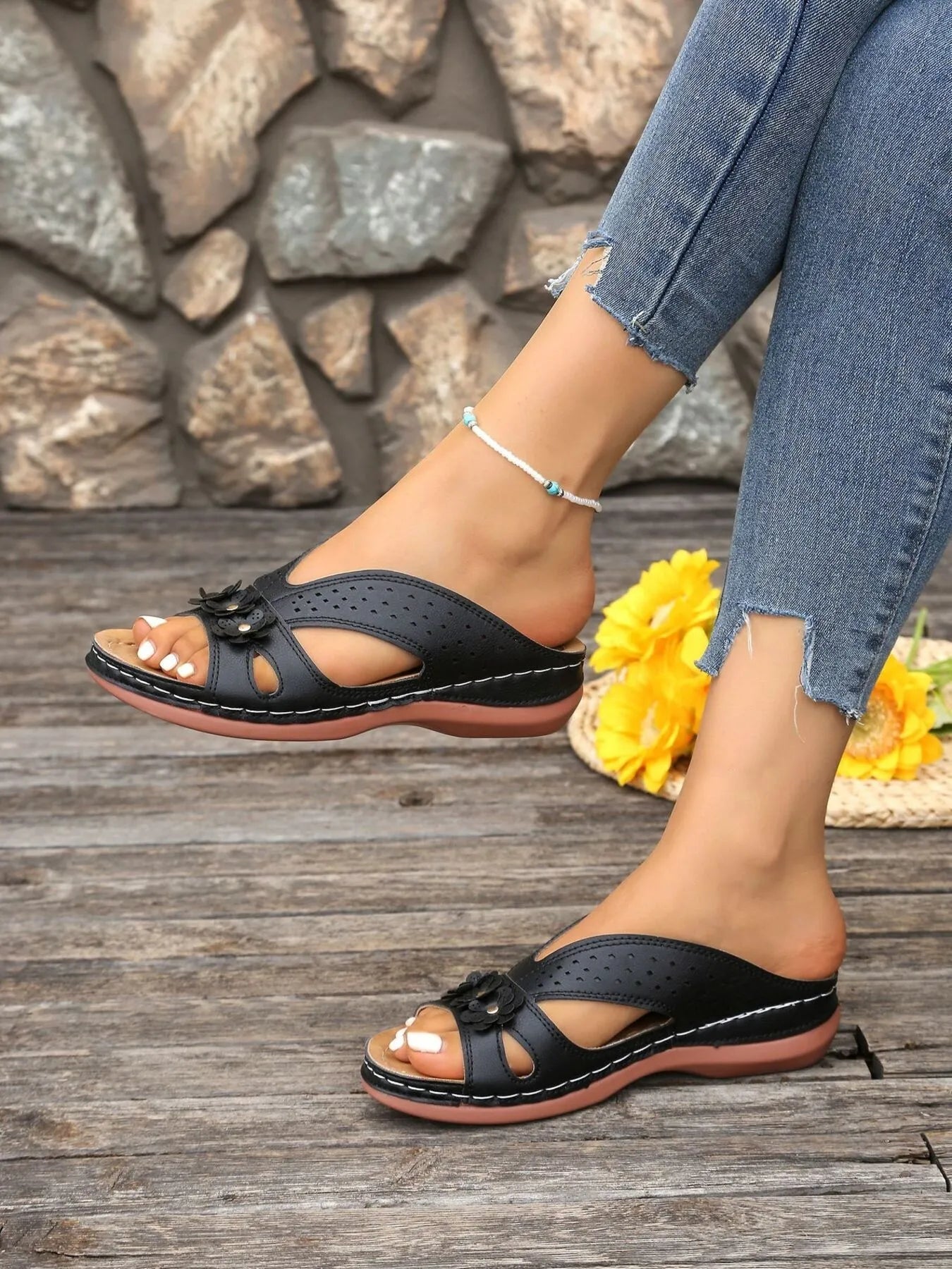 Flower Comfort Wedge Sandals - Plush Fashion Hub