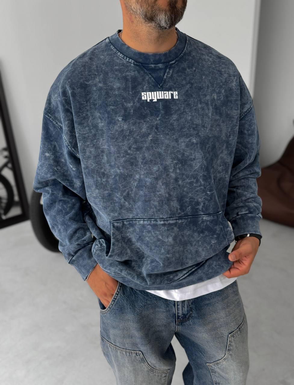 Unisex Oversize Sweatshirt with Pouch Pocket and Spray - Paint Design - Plush Fashion Hub