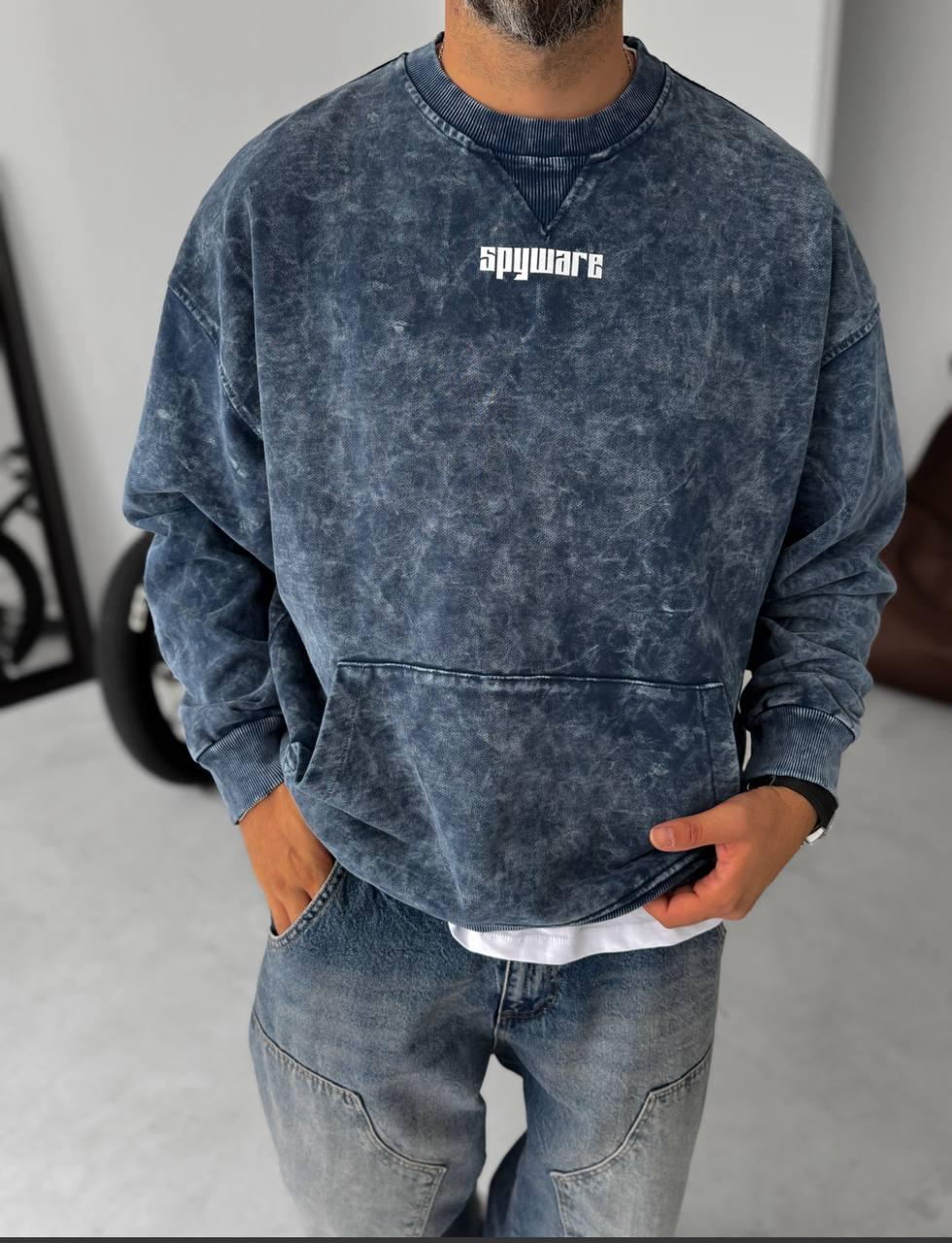 Unisex Oversize Sweatshirt with Pouch Pocket and Spray - Paint Design - Plush Fashion Hub