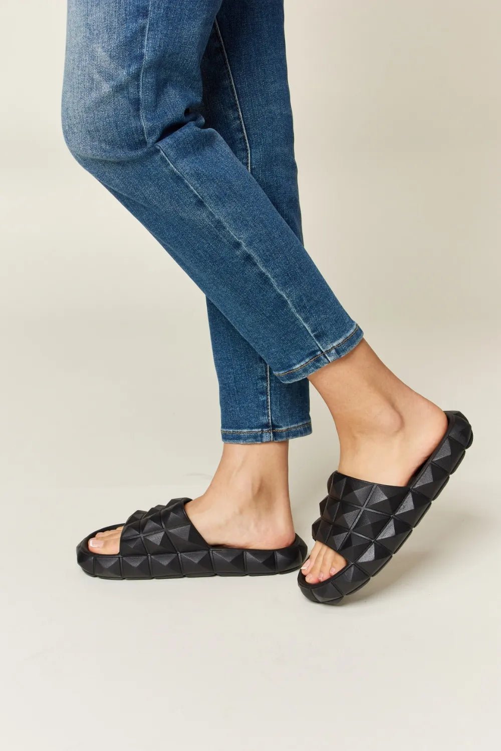 WILD DIVA Pyramid Stud Toe Band Footbed Sandals - Plush Fashion Hub