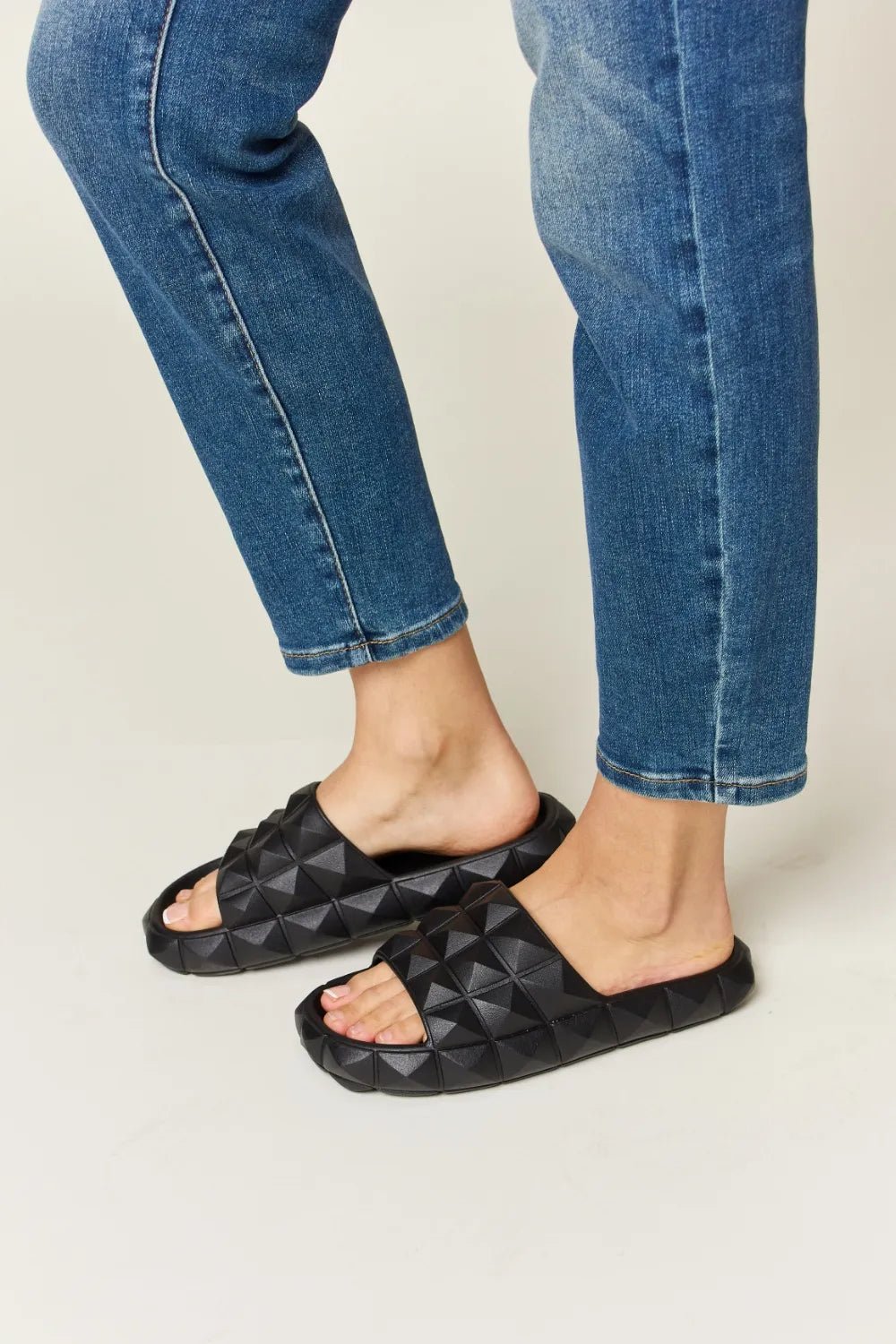 WILD DIVA Pyramid Stud Toe Band Footbed Sandals - Plush Fashion Hub